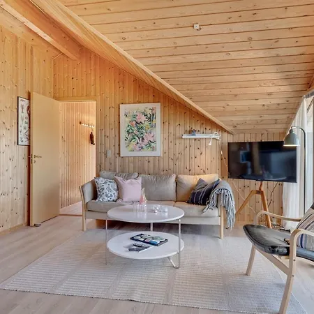 Greta - 300m From The Sea By Interhome