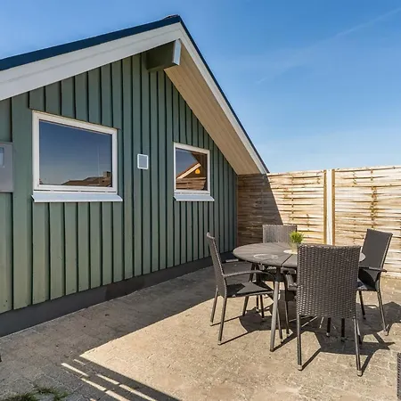 Greta - 300m From The Sea By Interhome