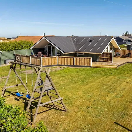 Greta - 300m From The Sea By Interhome *
